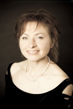 Prof. Maria Kowollik