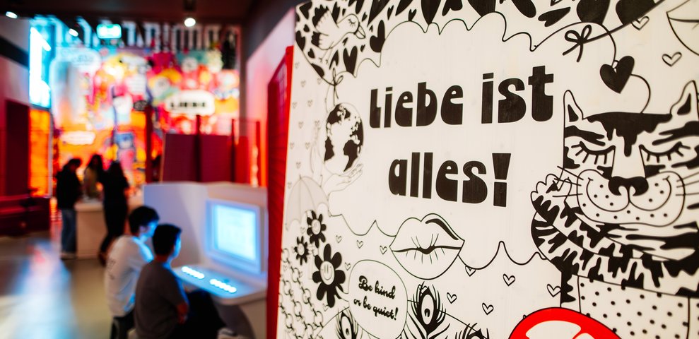 A glimpse into the special exhibition ‘Love’
